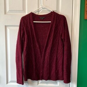 Red cranberry Cardigan Sweater with open front and Long Sleeves small